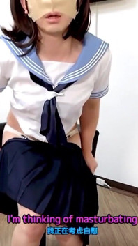 Lihat gadis kampus lagi asik masturbasi