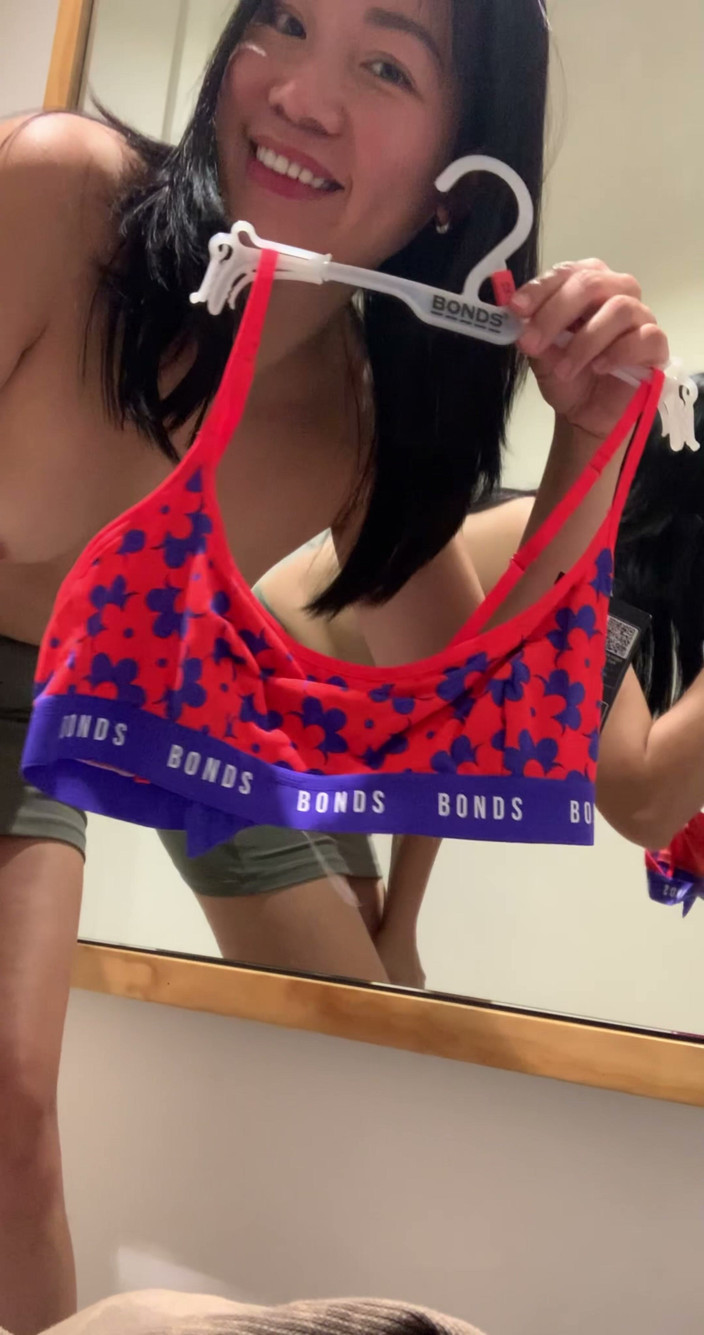 AsianDelights69: My Changeroom, Some Fun While Shopping