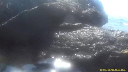 Nylondelux: Black Pantyhose Rip in the Sea