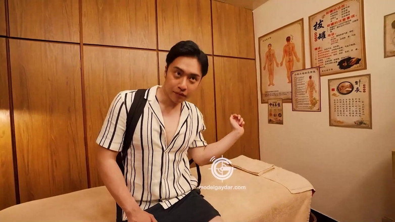 Model Media Cam: Gosu-002 Museum Gaida Kokujutsu / Scraping Kontol dan Detoxification