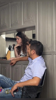 En İyi Arkadaşımın Kocasıyla Mutfakta Seks Yapıyorum Melany Latina