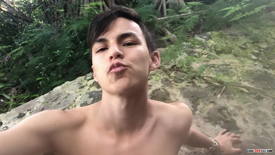 Euro boy xxx: Maxxie के साथ आउटडोर हिलाना