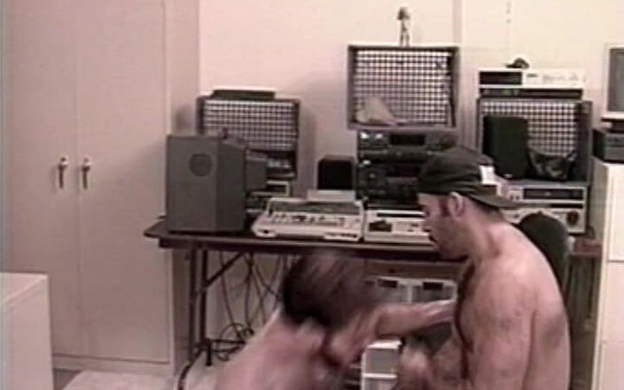 Gay RetroX VHS: Erotische typen-körper-mix # 8