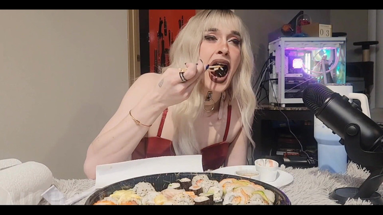 August Harper: 3594304869.mp4