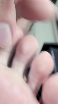 Dusty Toes