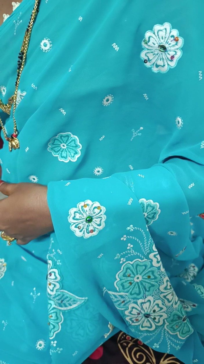 Desigirlsiri: Desi indische echte schwägerin fickt hart erklären, telugu audio