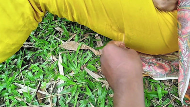 NixLeno: Sexo al aire libre , chica india del pueblo follando duro...