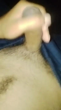 Sentado Esperando Unas Jaladas Con Mi Mano