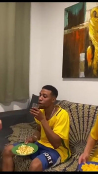 Madrasta Safada Fode Com Amigo Do Sobrinho Durante Jogo Da Copa