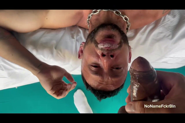 Latino4cumsluts: Cewek sange ini dientot di tenggorokan, di-fisting dan dicrot di...