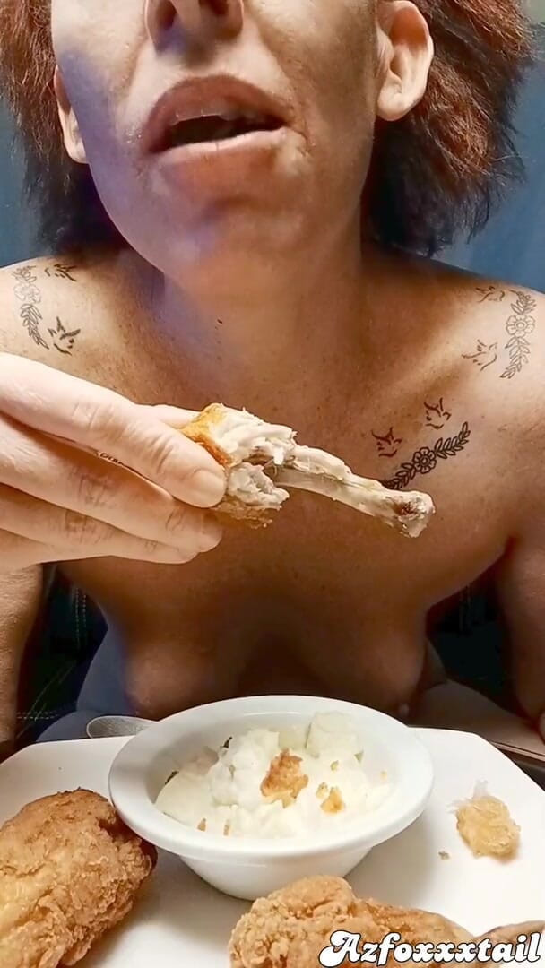 AzFoxxxTailPhelicia: Foodplay-chicken-full