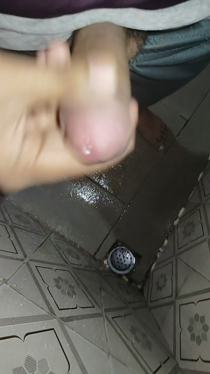Aakashu09: Sex în baie