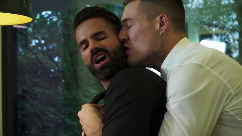 NakedSword: Paris Perfect Episode 3 Buying Time 3