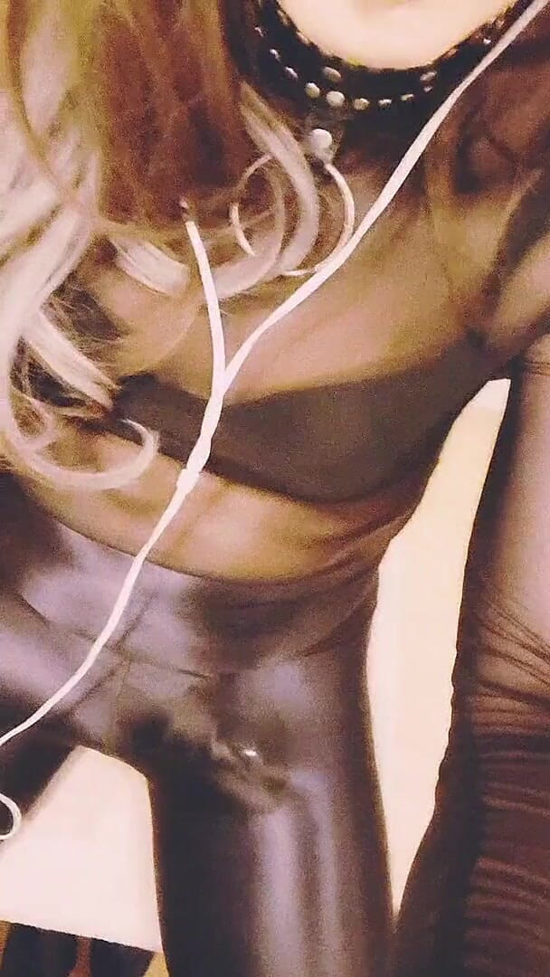 Tammy sissy slave: Tammysissy Horny Exposed Again