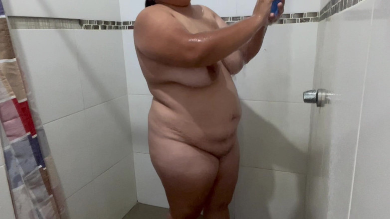 Stepmom_with_big_tits: Apa tubuh yang kaya dengan jiran saya, saya pergi ke...