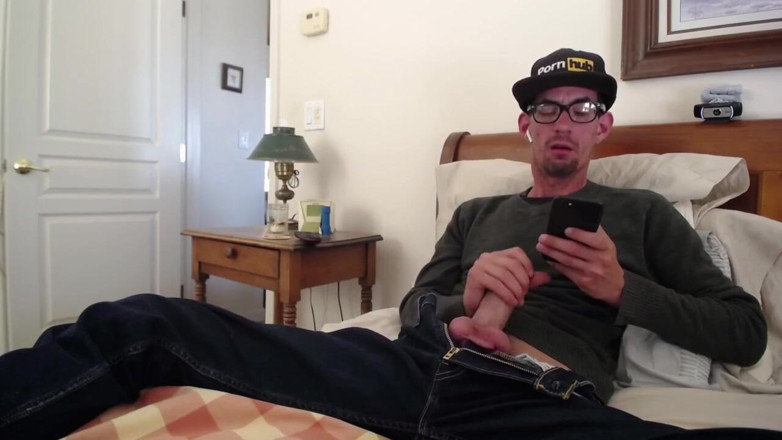 Joe Iandola: Guy Next Door Jacks off Big Dick