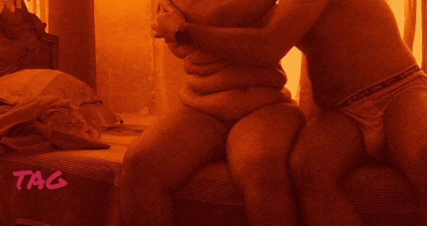 Teensex: 巨乳熟女女友终于被幸运的男友大鸡巴操了。