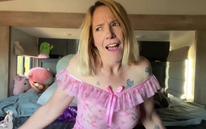 Jane Cane: Jangan nonton ini kalau istrimu ada di sini