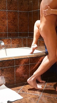 Amateur Blonde Mature Enjoys Sex Games in Bathroom and Bed