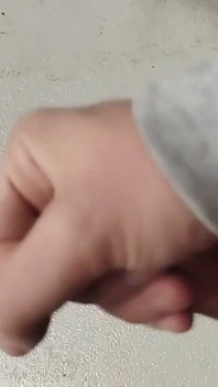 Fast masturbation before shift