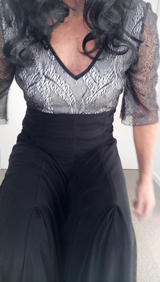 dragontrainer5: Crossdresser tira grande consolador anal 1