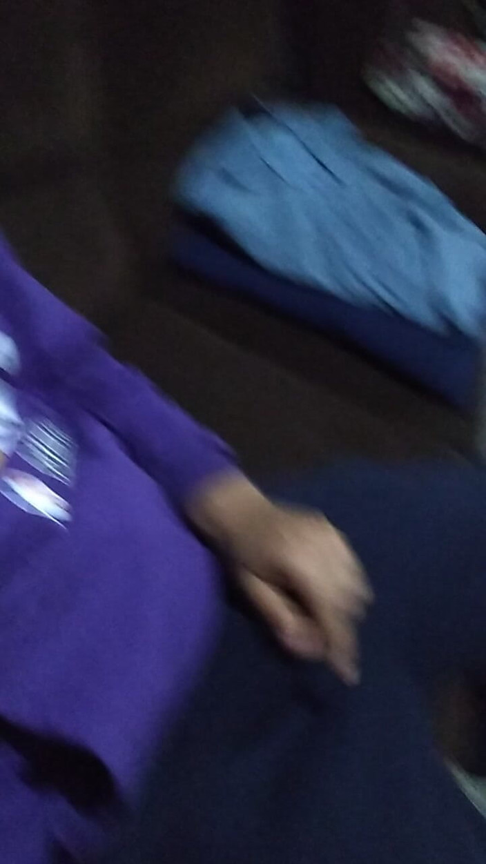 AlexAlejandro13: 어서, 소파에 당신을 초대합니다