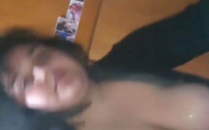 FANTASIAHARDCORESEX: Trecând o pulă mare în mijlocul unor țâțe mari