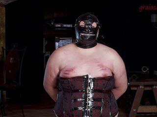 Max Lomp extreme BDSM: Smågris - sandväskan - del 1