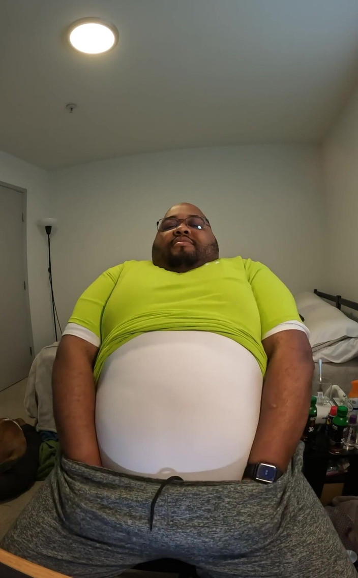 Blkhole420: Cămașă de compresie, umflătura