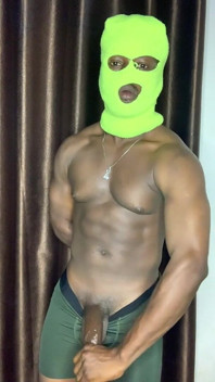 Horny Hunk Jerks off in the Morning