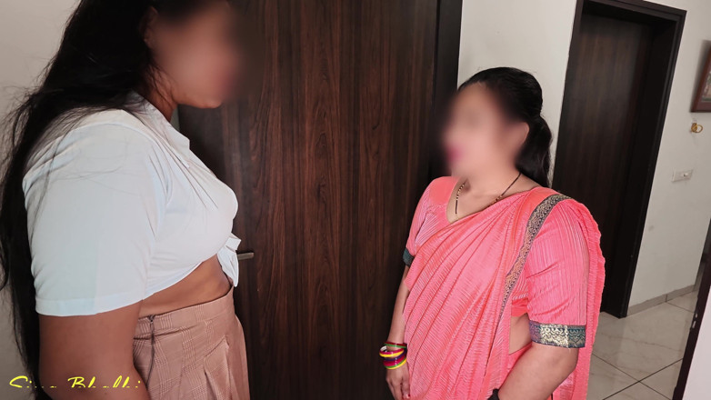 Vicky Siya: Indian Bhabhi Masssaga and Threesome Sex Hindi