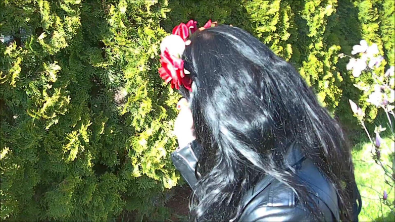 Domina Lady Vampira - SM Studio Femdom Empire: The Rockabilly girl - my pleasure is your humiliation