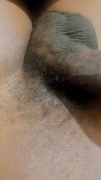 내 뚱뚱한 흑인 자지와 아침 보너 베이비 오일에서 깨어난다
