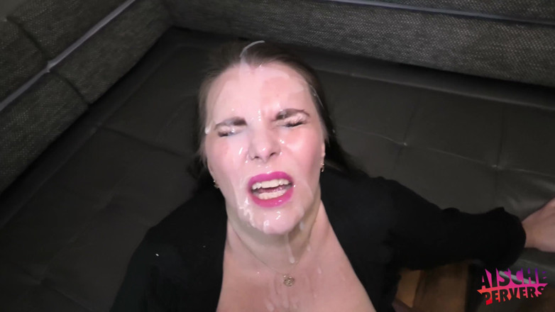 Aische Pervers: Descarga tu semen en mis tetas gordas