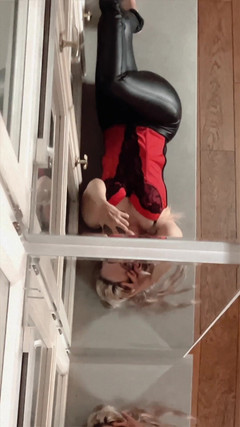 FinDom Goaldigger: Відповідь на ненависників, версія 3 відео для шанувальників