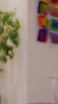 Tasha Reigh ve boncuklu dildo amcık sikişi