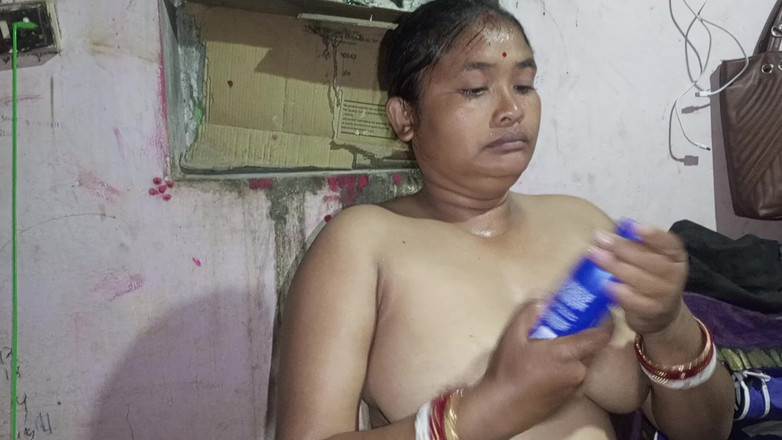 Mridulmadhu: Marito e moglie deshi video sexy completo