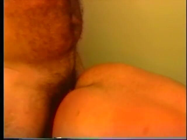 Gays Case: Randy amantes gays sendo fodidos na bunda e chupando pau,...