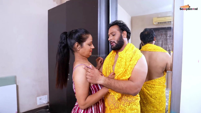 Kilash: India hermanastra coño rosa sari amarillo hijastro se enamora de...
