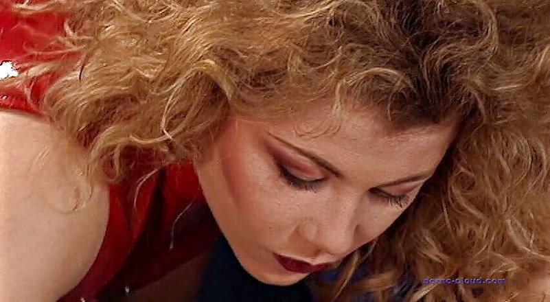 Porno Cloud: Dla chłopców lesbo fisting show