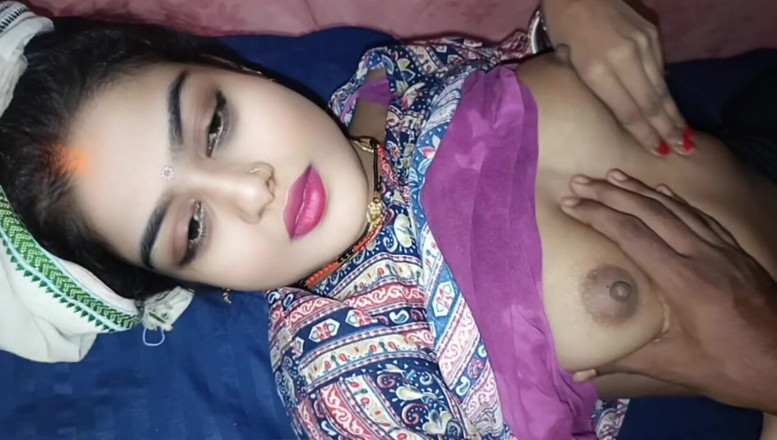 Ramashish: Desi Menunjukkan Teteknya