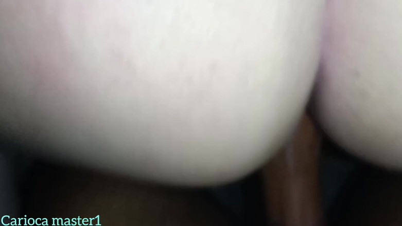 Carioca Master: Yaramaz kız doktora prezervatifsiz götünü verdi
