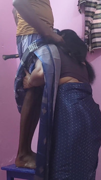 A Beautiful Tamil Stepaunty Has a Hot Sex with a Young Man