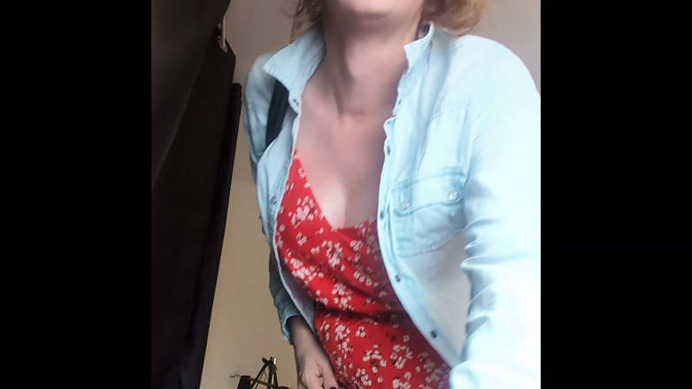 RedLili: Gros seins pluged et chasteté, TS, promenade dans la nature