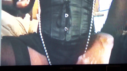 Dee Angels: Dee light full is home alone...with Dee Angels