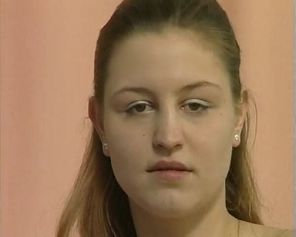 YOUR FIRST PORN: Joven, fresca, sexy - Sabrina