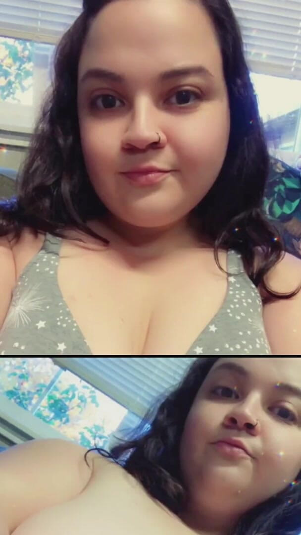 Big titty brunette: मेरे बड़े स्तन संकलन