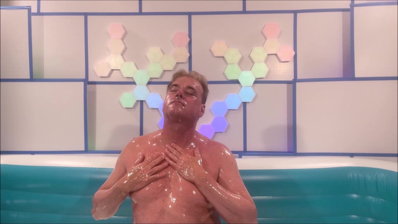 Dom Rod: Oiled Night Sex Toys 1