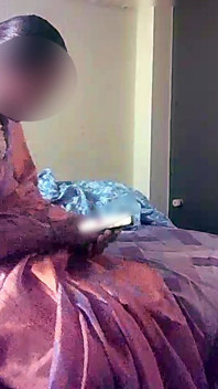 Przed jebanie seksowne duże cycki żona ubrana w Sari i cipkę palcami ostro