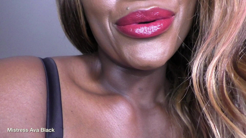 Mistress Ava Black: Recaída para mis labios